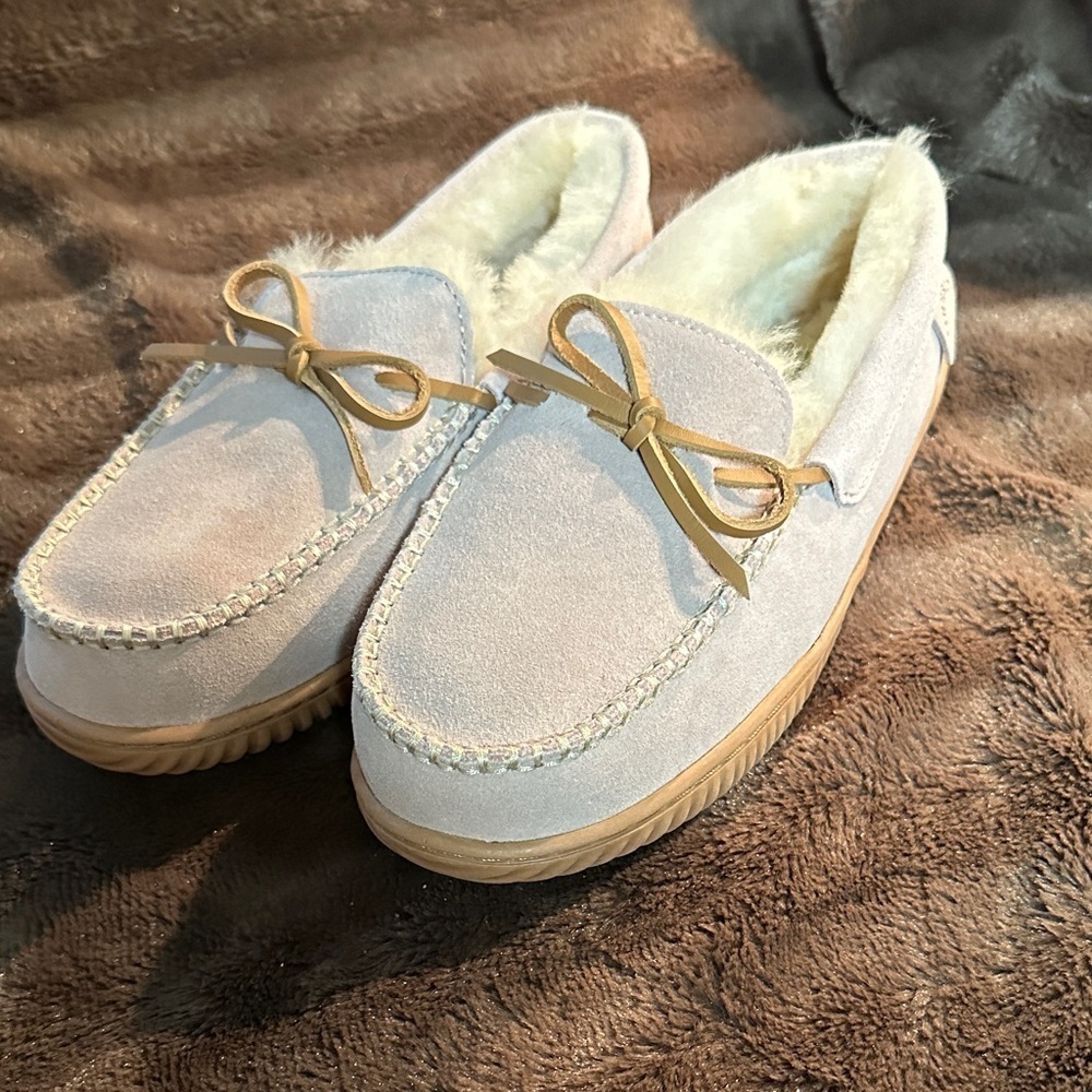 Cozy Dearfoams Fireside Women's Pink Moccasin Slippers
